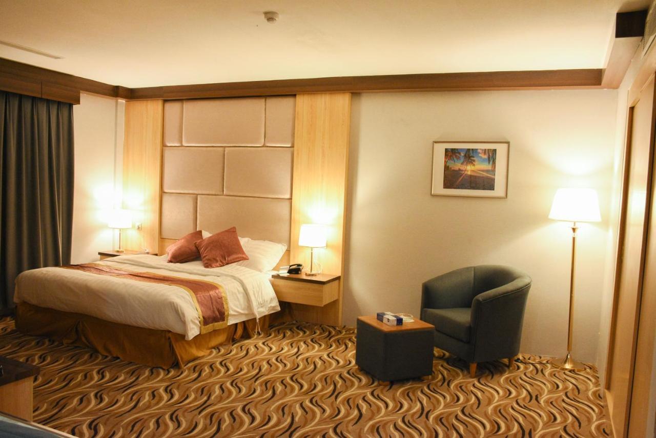 Florida Inn Hotel Necran Dış mekan fotoğraf